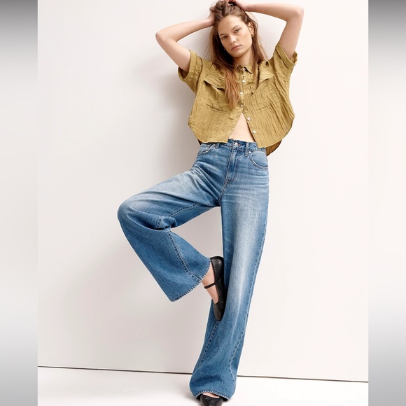 Madewell Superwide-Leg Jeans in Fannin Wash - Picture 7 of 10
